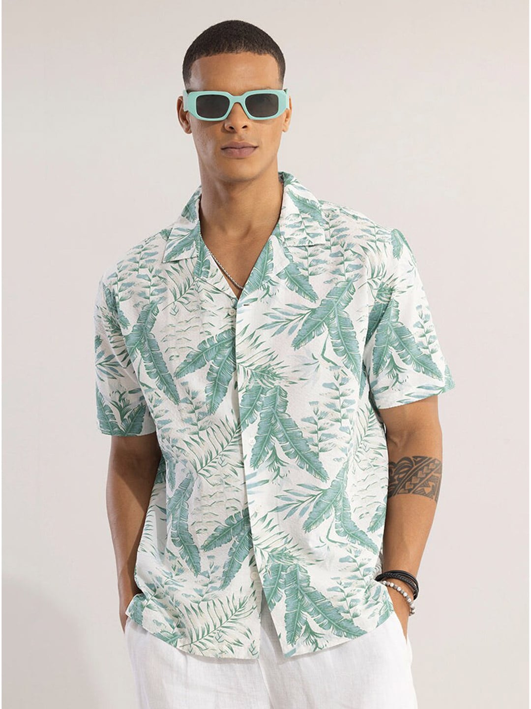 Snitch Green Classic Boxy Tropical Printed Casual Shirt