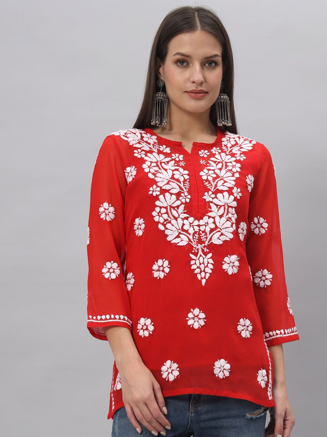 PARAMOUNT CHIKAN Ethnic Motifs Embroidered Chikankari Kurti With Slip-picture-34