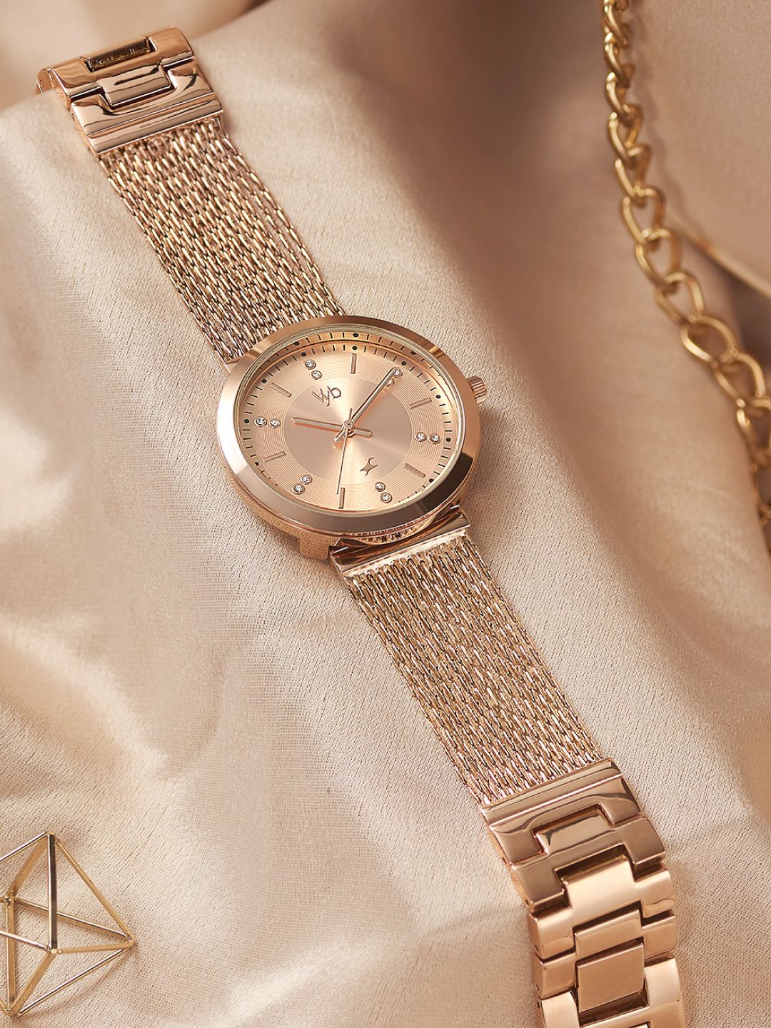 Fastrack Women Brass Embellished Dial & Bracelet Style Straps Analogue Watch FV60011WM01W-picture-37