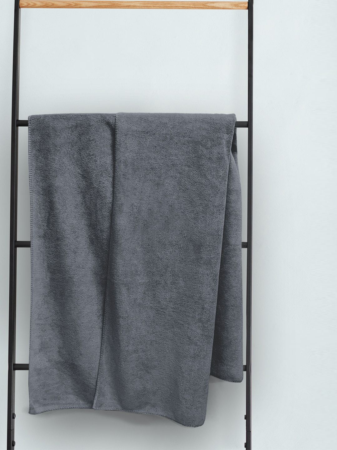 Aura Charcoal Microfiber 450GSM Ultra Soft & Light Weight Bath Towels-image-34