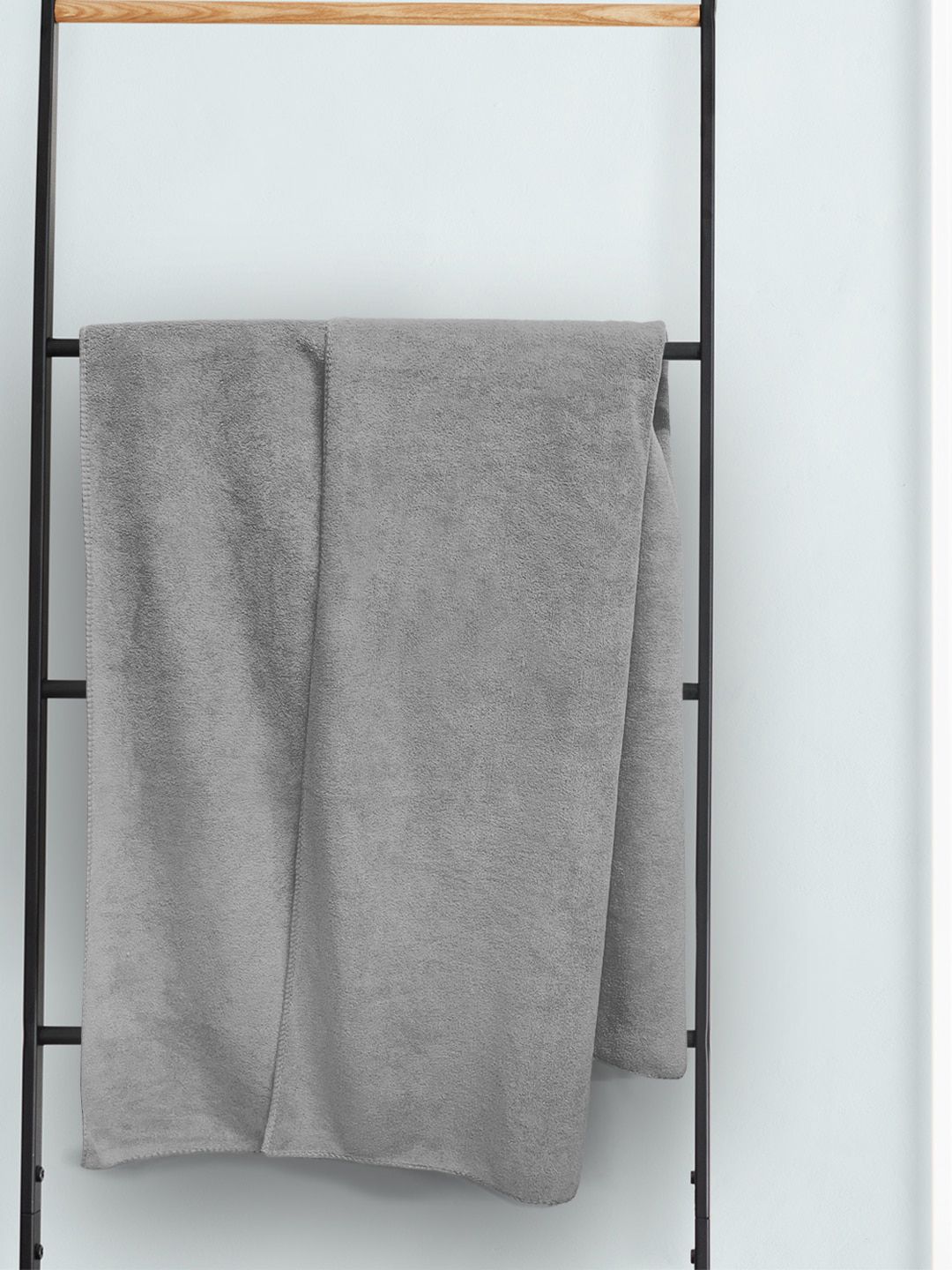 Aura Grey Microfiber 450GSM Ultra Soft & Light Weight Bath Towels-image-25