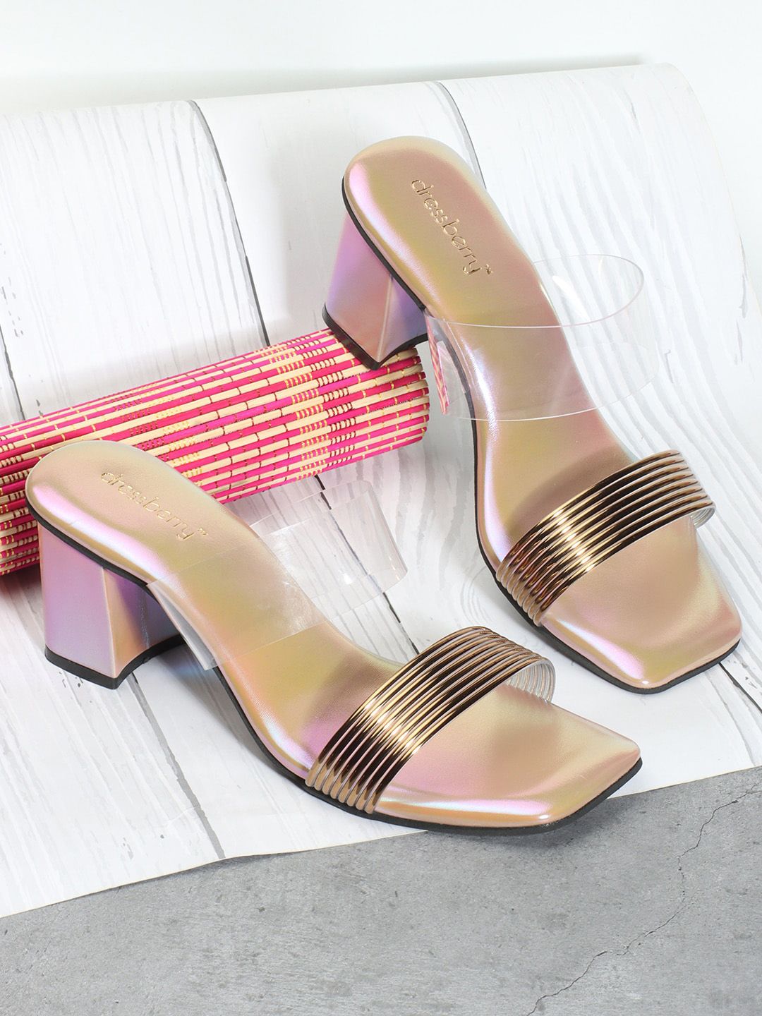 DressBerry Gold-Toned Textured Open Toe Block Heels-picture-40