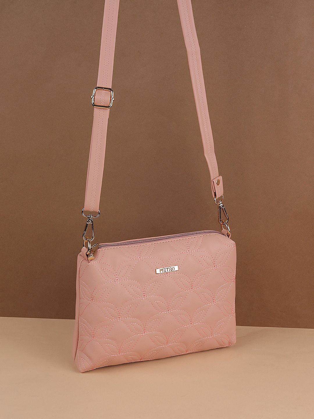 Metro Structured Shoulder Bag-picture-11