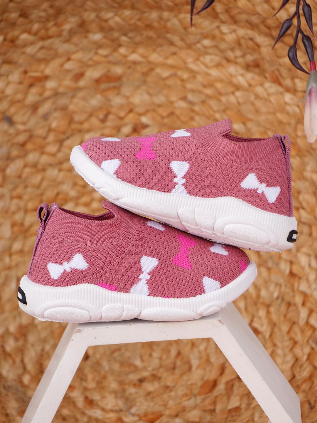 KATS Kids Textured Flyknit Mesh Slip-On Sneakers-picture-40