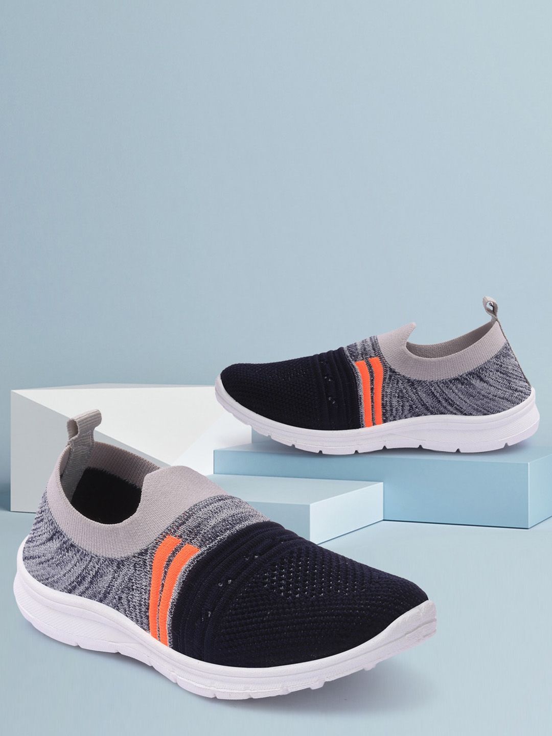 SPRENGE Boys Textured Lightweight Slip-On Sneakers-picture-47