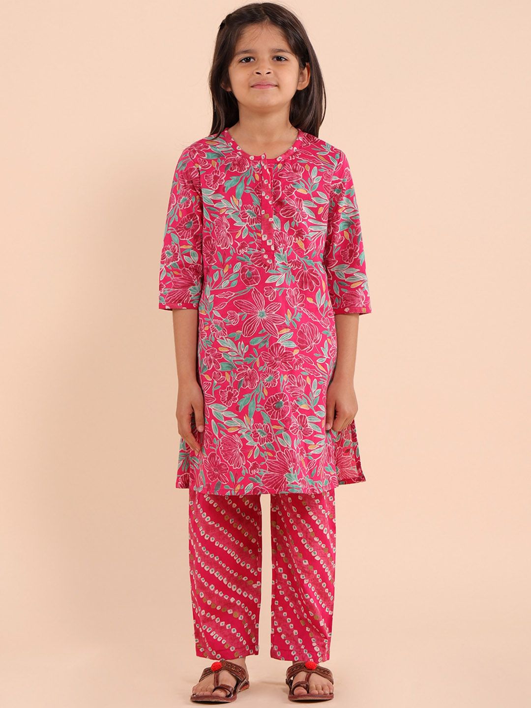 Sangria Girls Floral Printed Pure Cotton Kurta With Trousers-picture-38