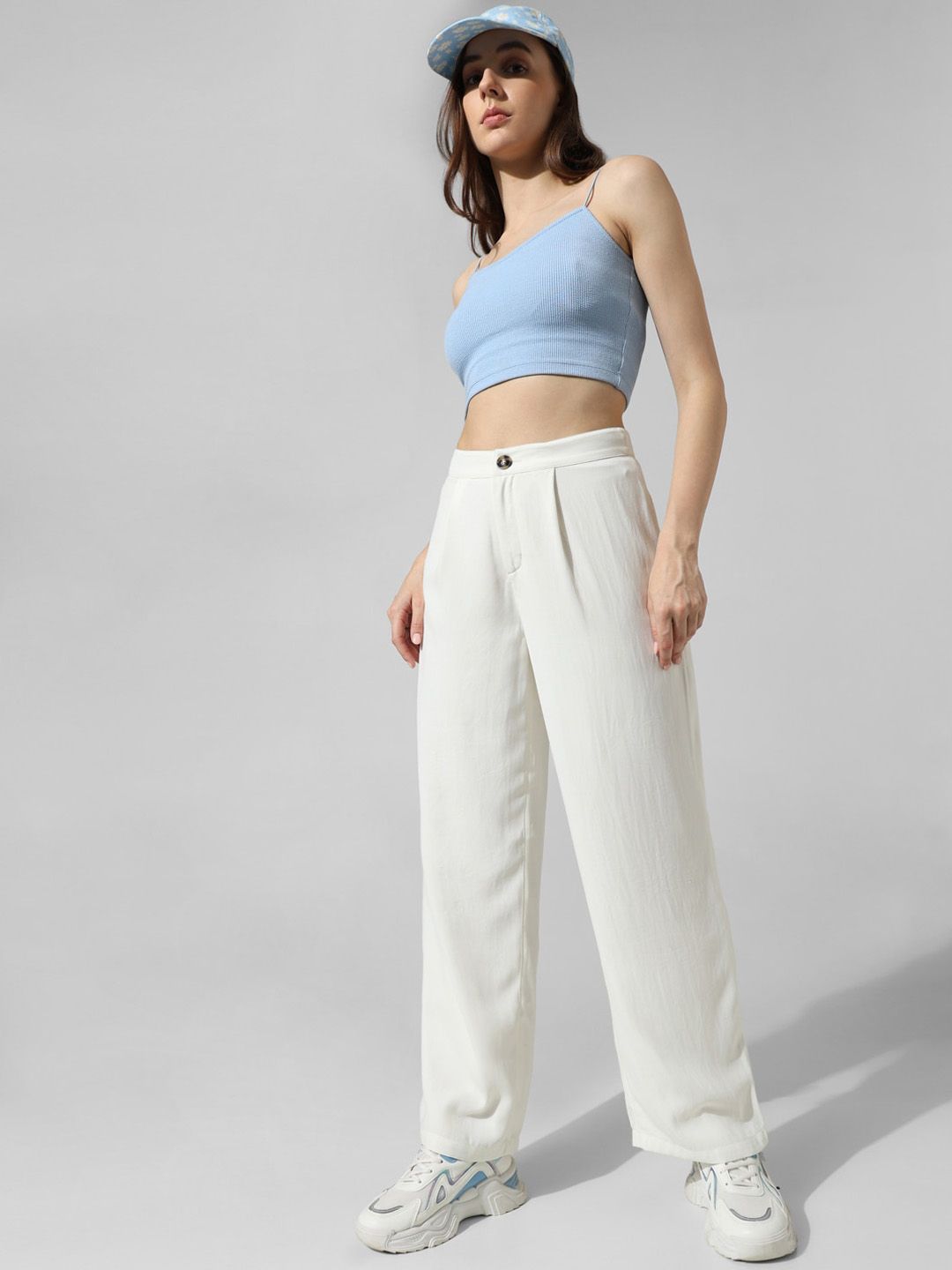 ONLY Women High-Rise Pleated Parallel Trousers