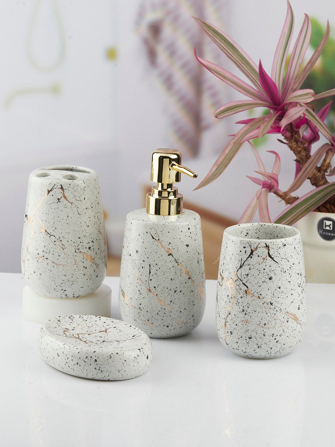 Kookee White 4 piece Abstract Ceramic Bath Accessories Set-picture-24