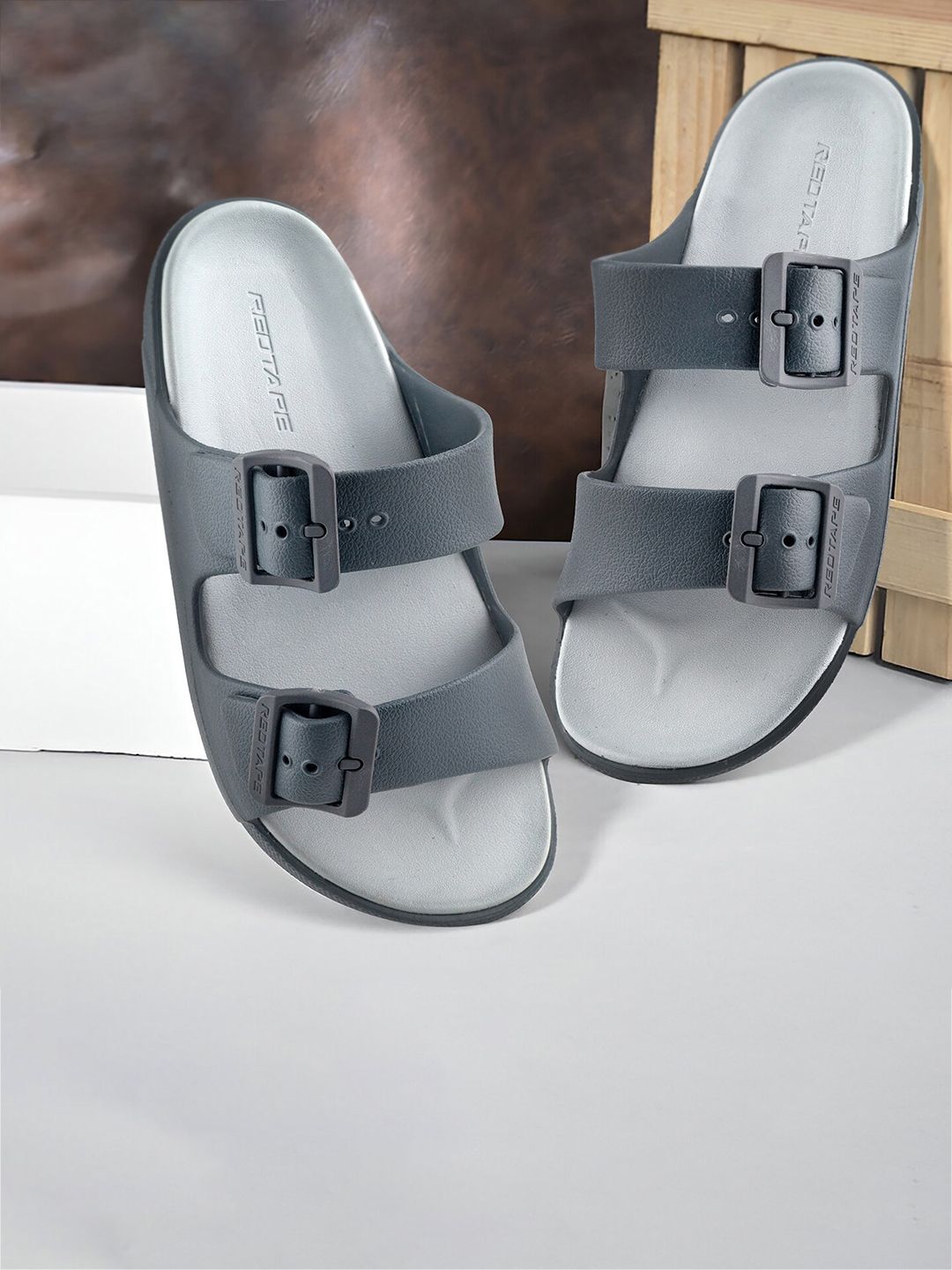 Red Tape Men Open Toe Sliders-picture-17