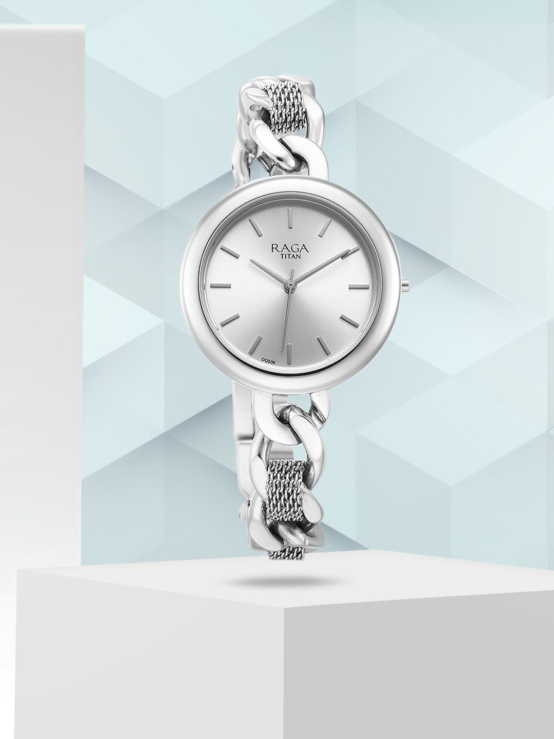 Titan Raga Showstopper Quartz Analog With Silver Dial Watch For Women 