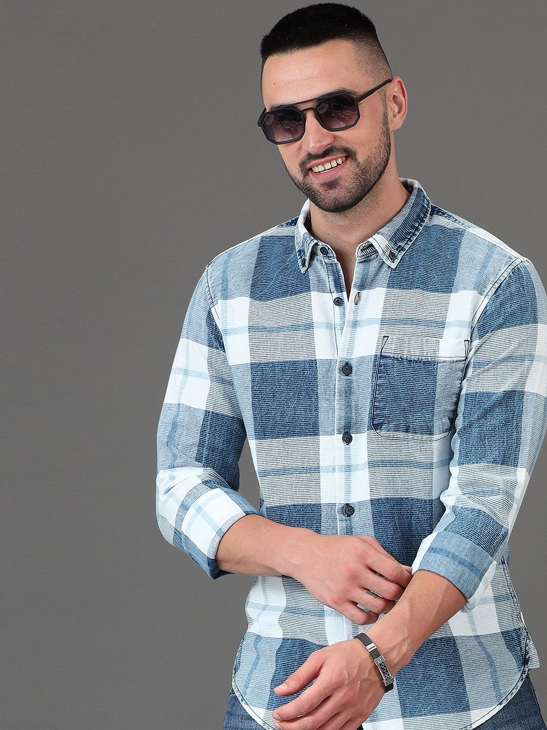 HERE&NOW Blue Slim Fit Checked Button-Down Collar Opaque Cotton Casual Shirt