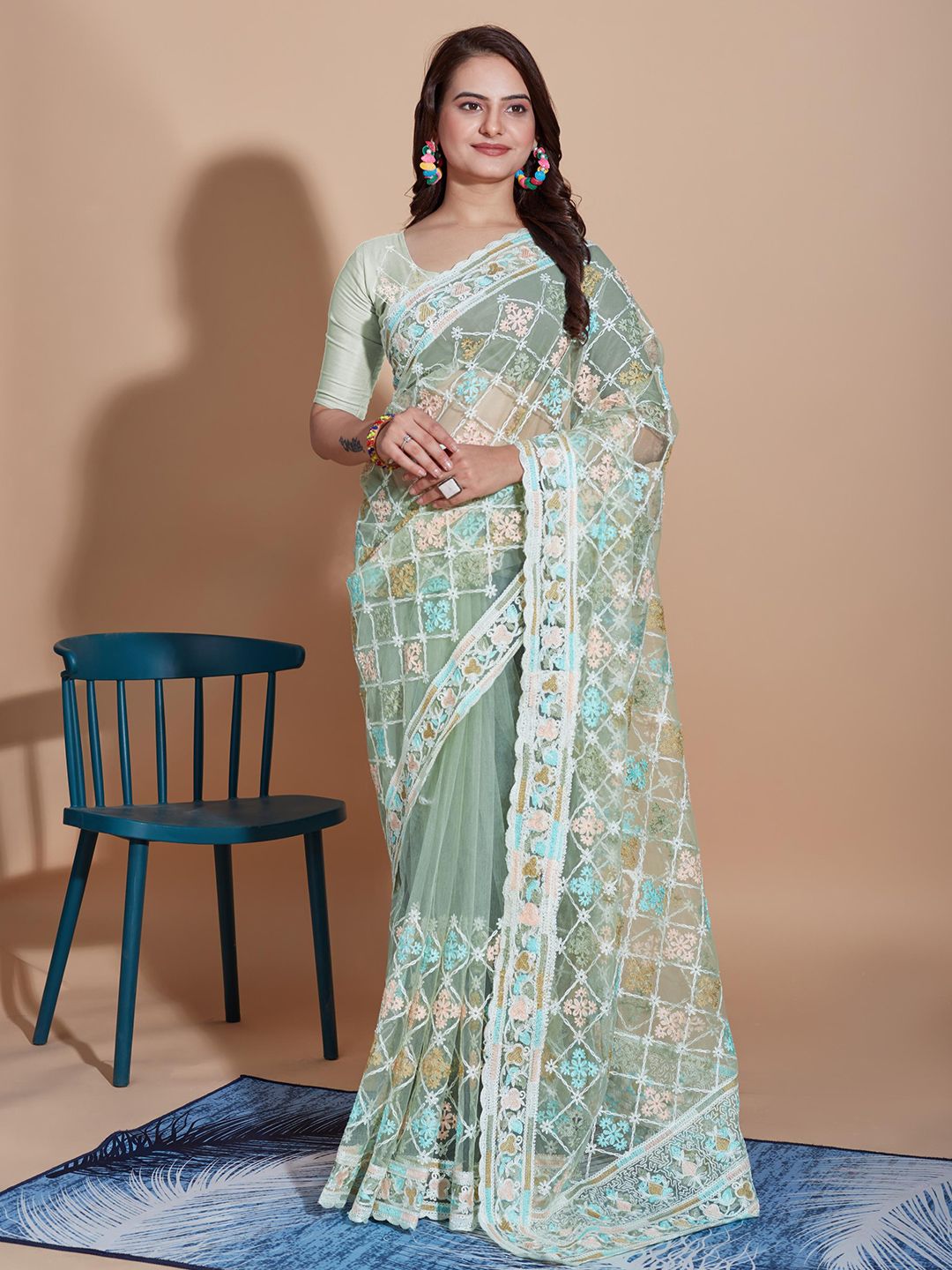 HERE&NOW Floral Embroidered Net Saree-picture-31