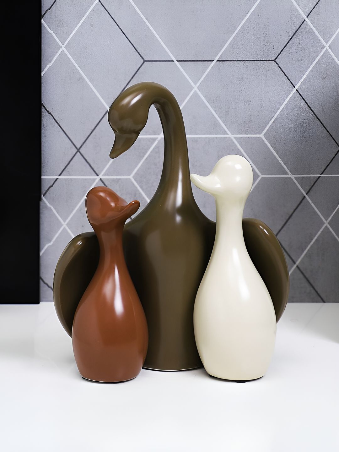 TAYHAA Cream-Coloured & Green 3 Pieces Duck Ceramic Showpieces-picture-16
