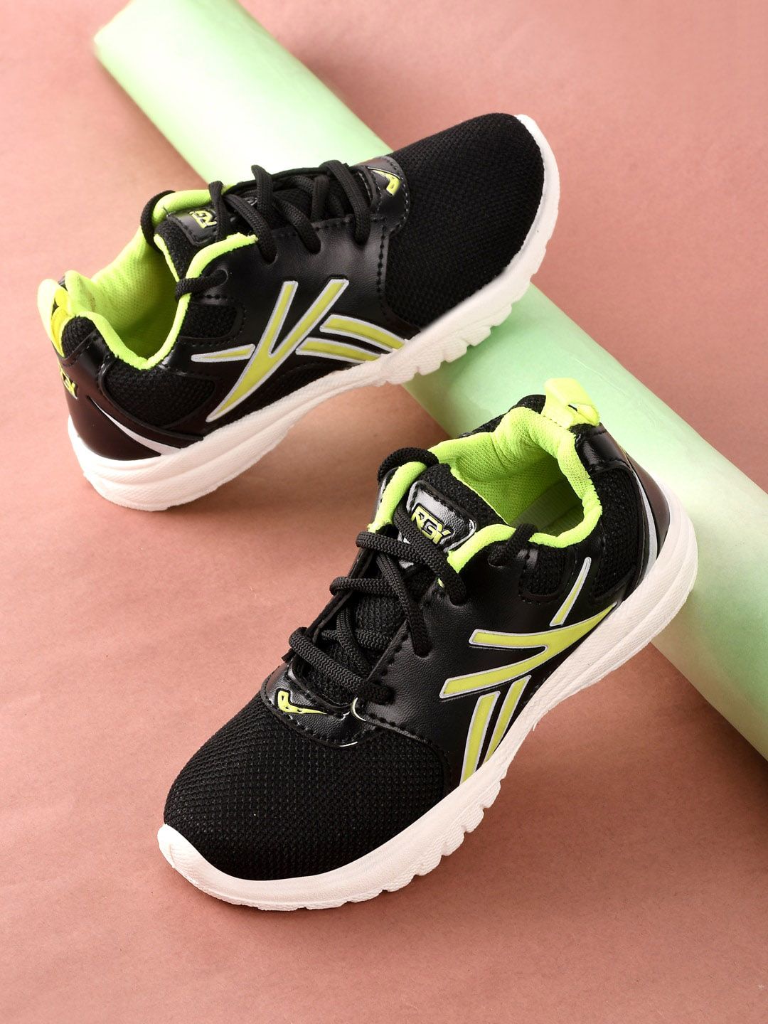 SPRENGE Boys Textured Lightweight Mesh Sneakers-picture-52