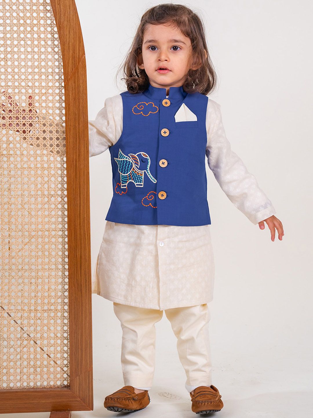 Tiber Taber Boys Ethnic Motifs Embroidered Mandarin Collar Cotton Waistcoat-picture-36