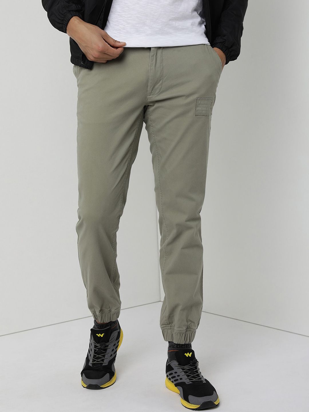 Wildcraft Men Relaxed Regula Fit Mid-Rise Wrinkle Free Joggers Trousers-picture-21