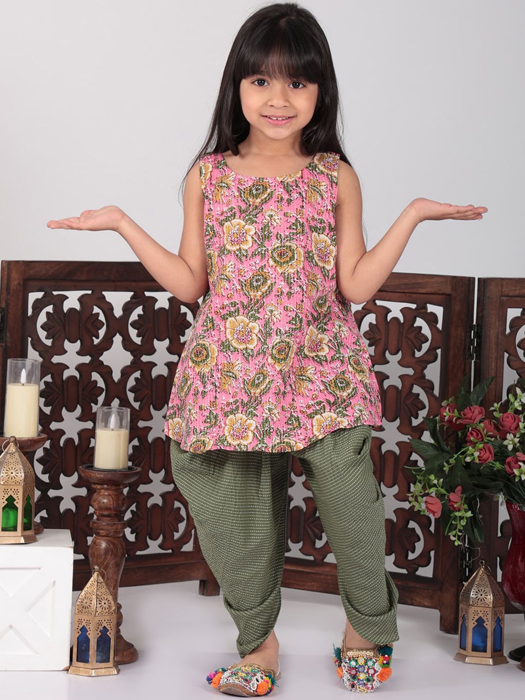 Sangria Girls Pack Of 2 Floral Printed Pure Cotton Straight Kurti With Dhoti Pants-picture-28