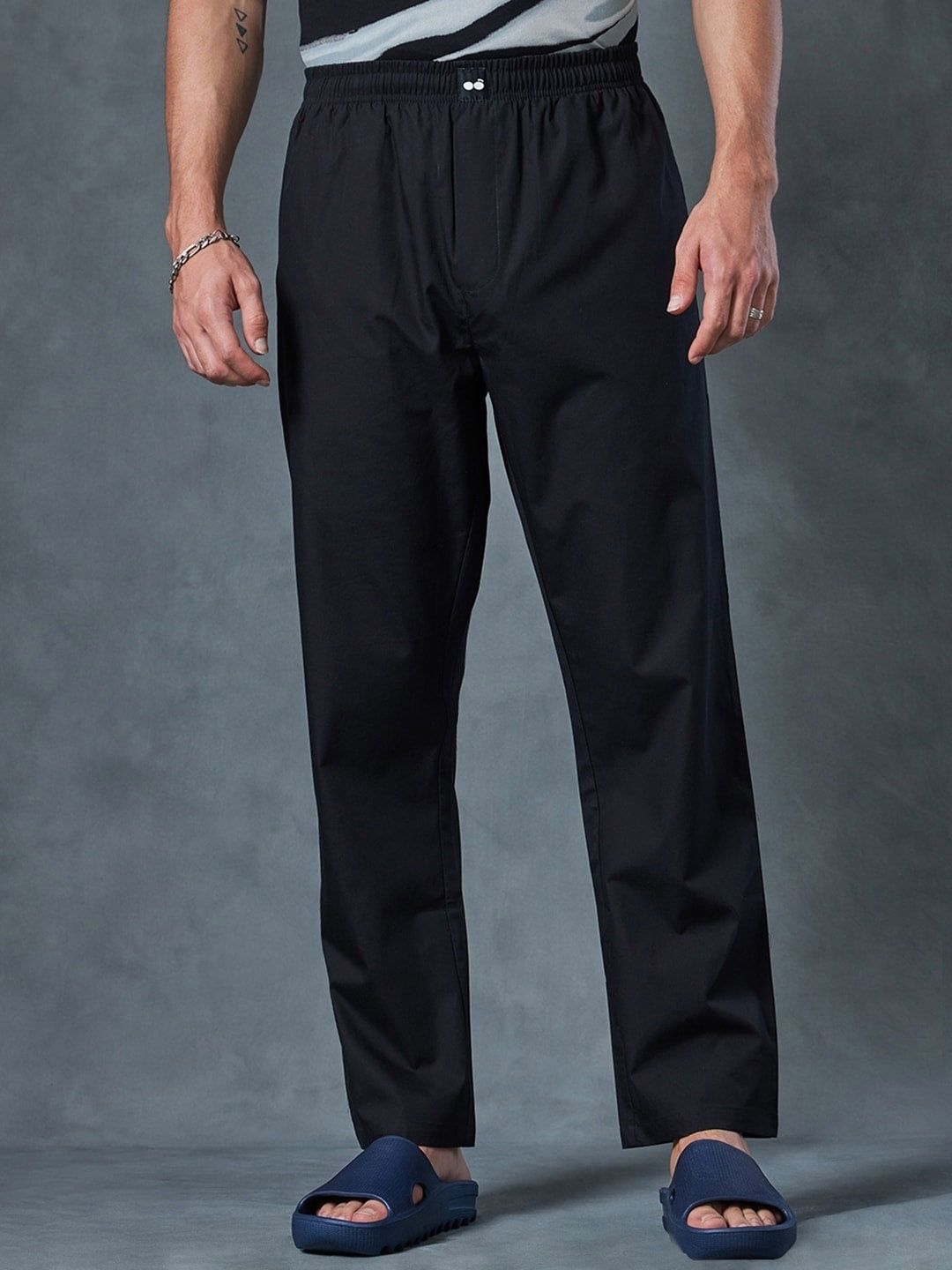 Bewakoof Men Cotton Oversized Lounge Pants