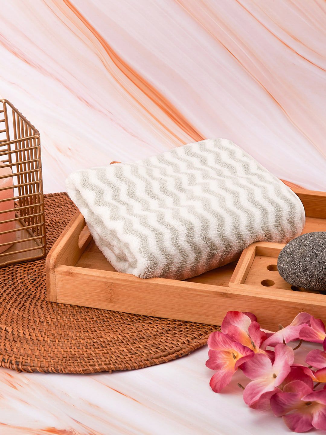 Aura Grey 2 Pieces Premium Printed Absorbent UltraSoft Anti-Fade Cotton  Bath Towel-image-48