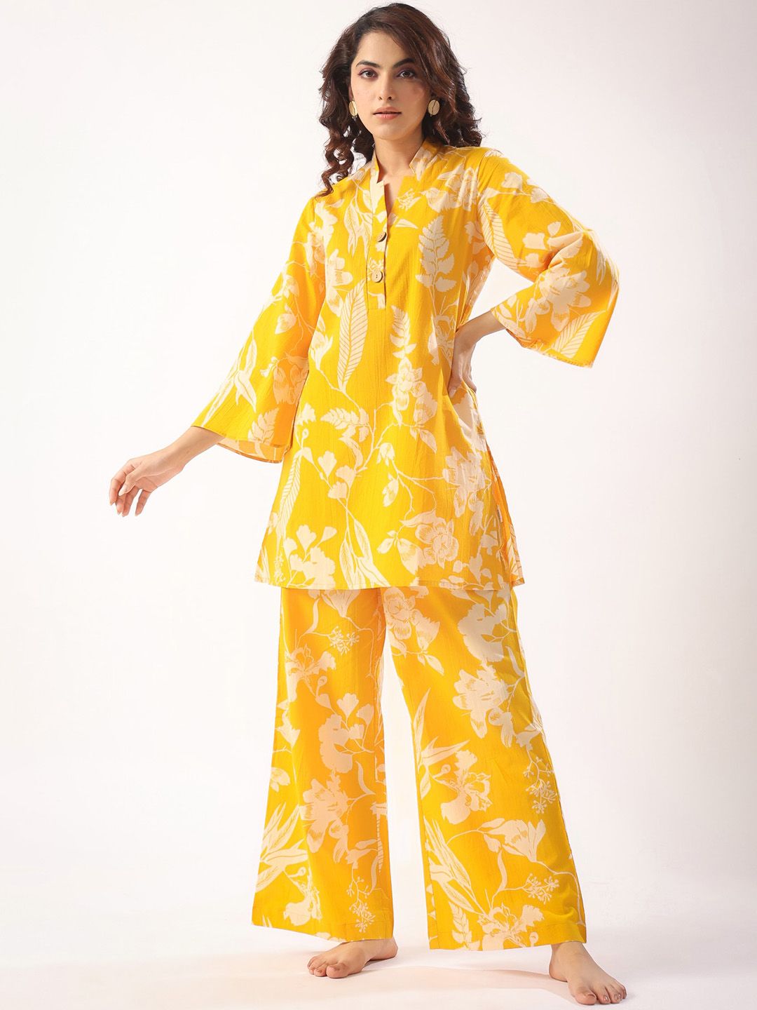 JISORA Floral Printed V-Neck Kurti With Pyjamas-image-7