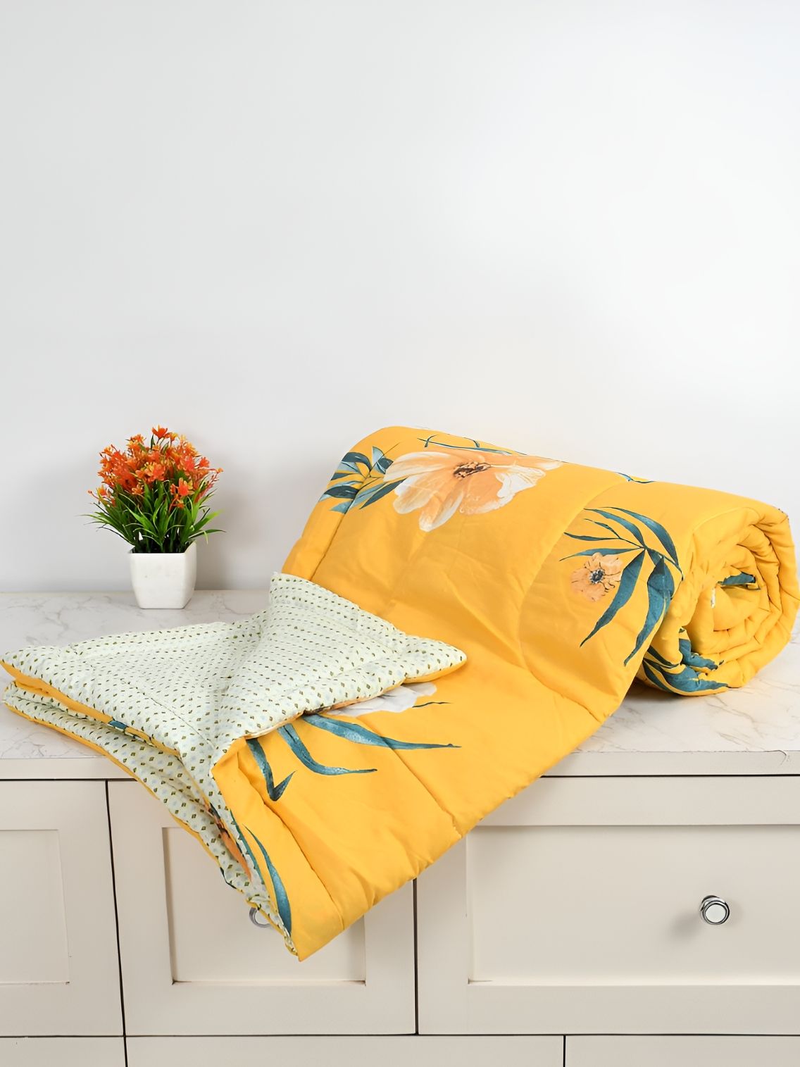 Florida Yellow & Green Printed Cotton Reversible AC Room 180 GSM Double Bed Comforter-picture-13
