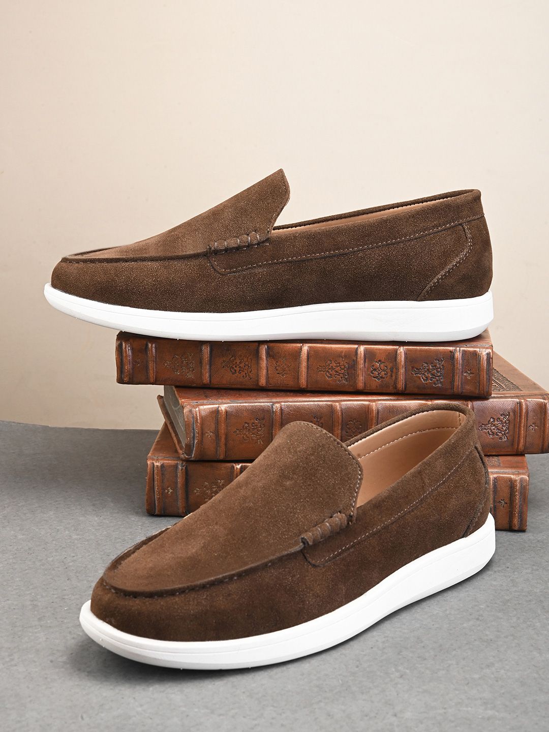 Mast & Harbour Men Round Toe Memory Foam Suede Loafers-picture-23