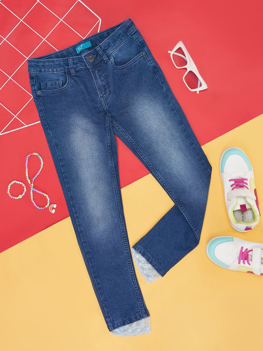 YU by Pantaloons Boys Clean Look Heavy Fade Stretchable Jeans-picture-51