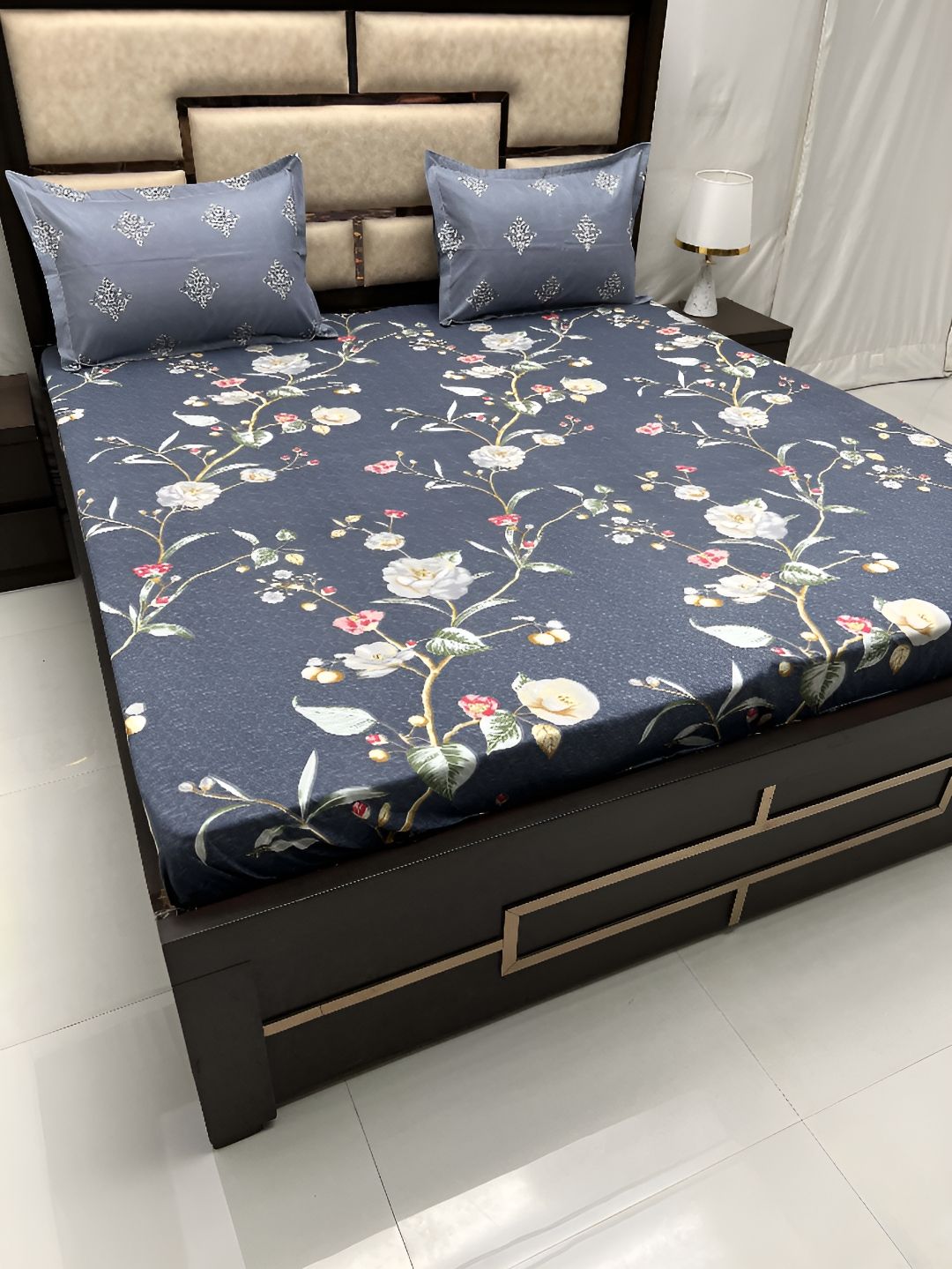 Pure Decor Grey & White Floral Cotton 300 TC King Bedsheet with 2 Pillow Covers-image-28