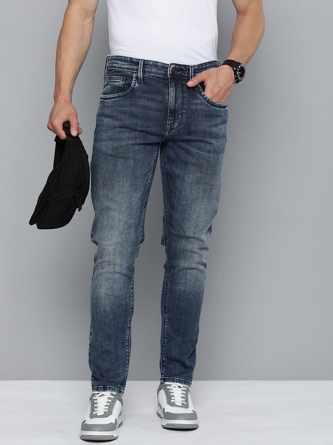 Flying Machine Men Tapered Fit Heavy Fade Stretchable Mid-Rise Jeans-image-42