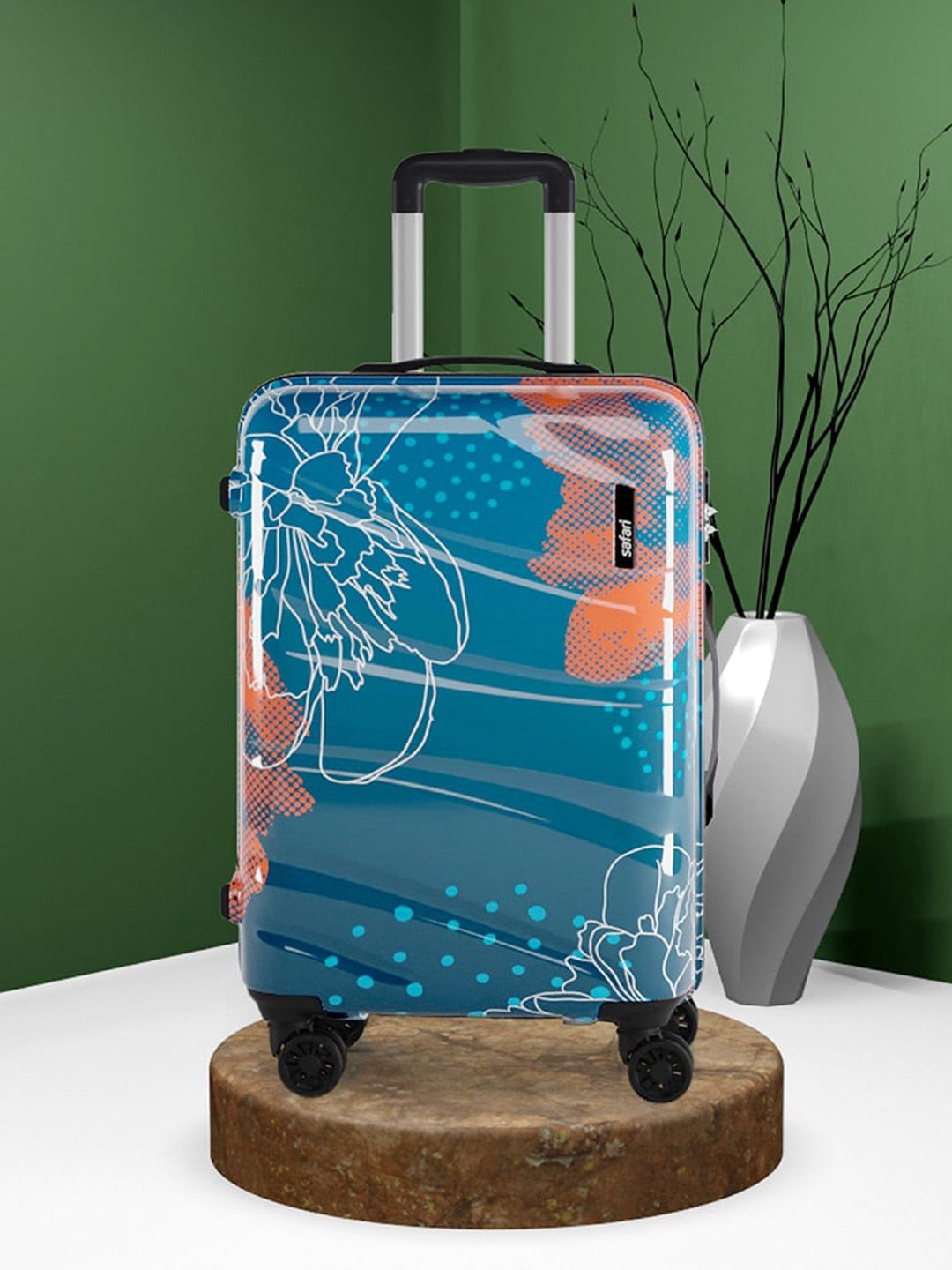 Safari Serene Printed Hard-Sided Medium Trolley Bag-picture-35