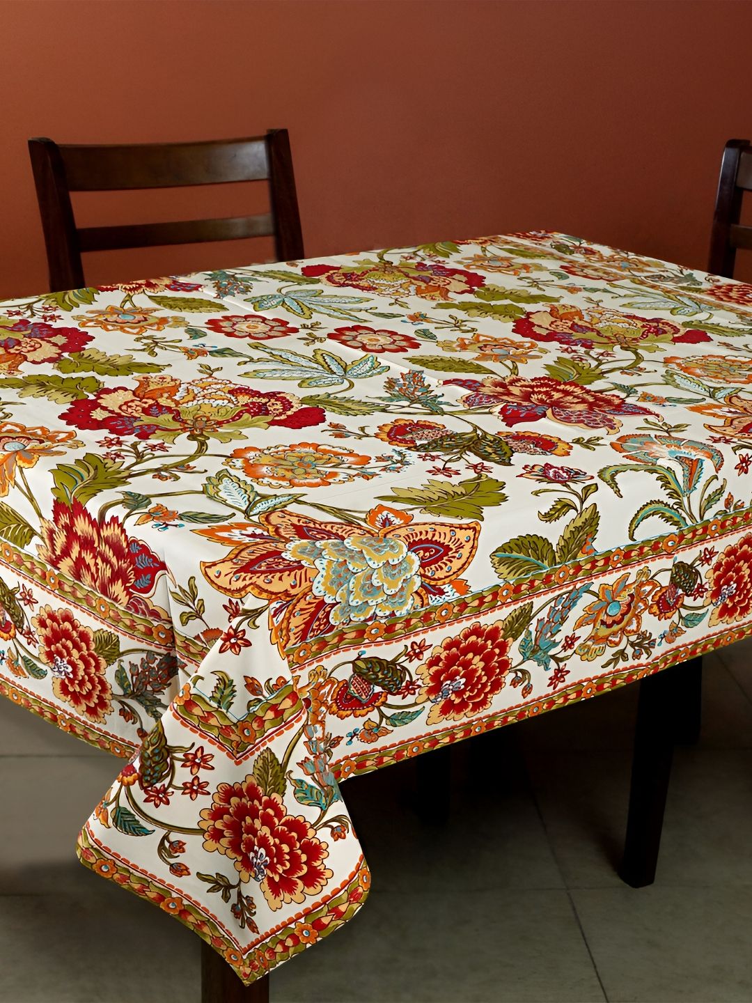 TARAN LIVING Red Floral Cotton 4-Seater Table Cover-picture-24