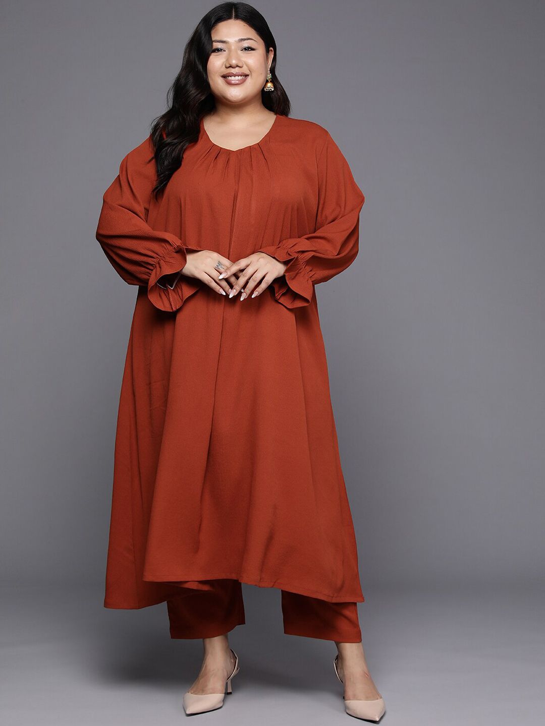Sztori Plus Size V Neck Pleated A Line Kurta With Trouser-picture-10