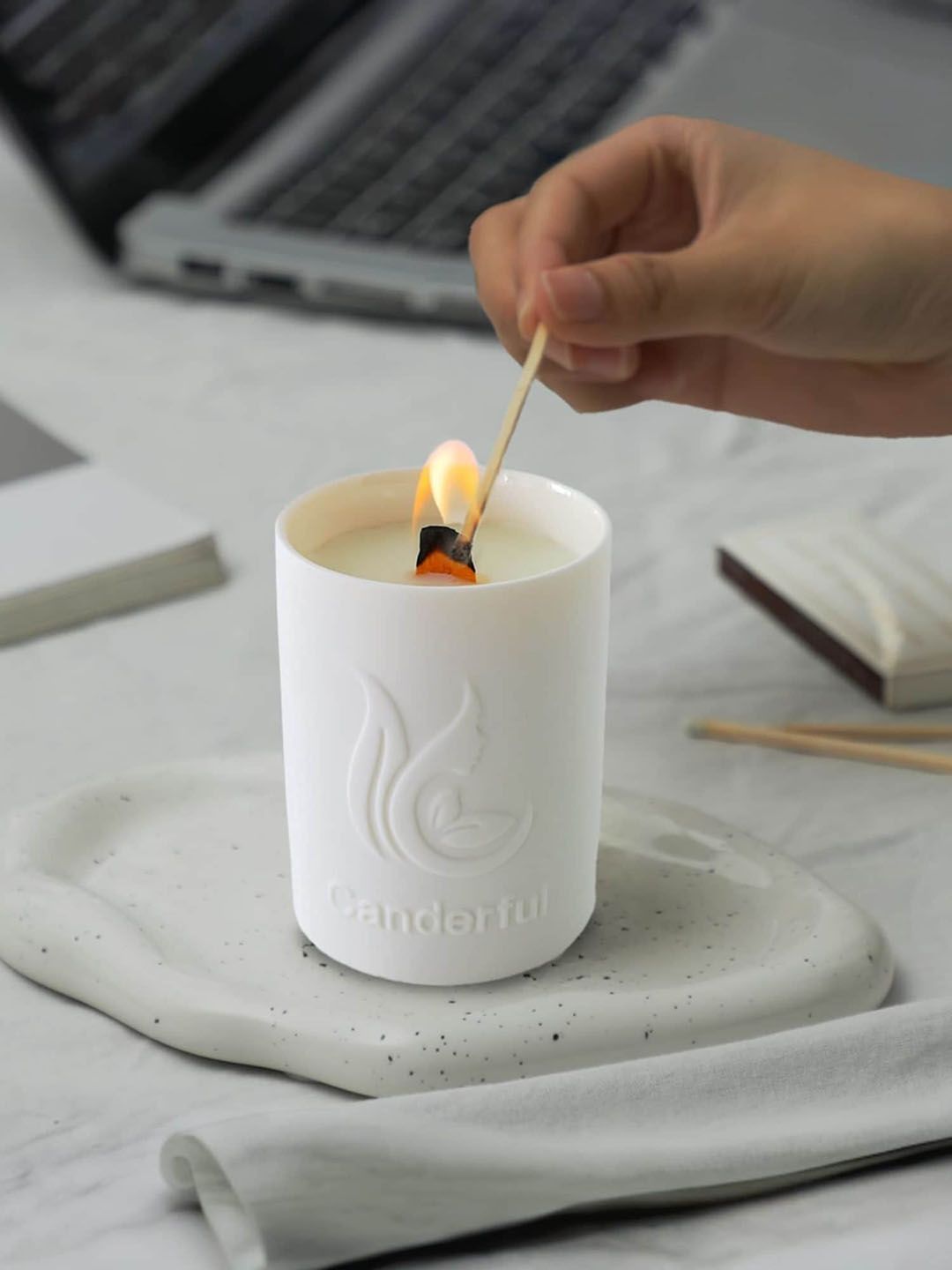 UMAI White Textured Scented Jar Candle-image-48