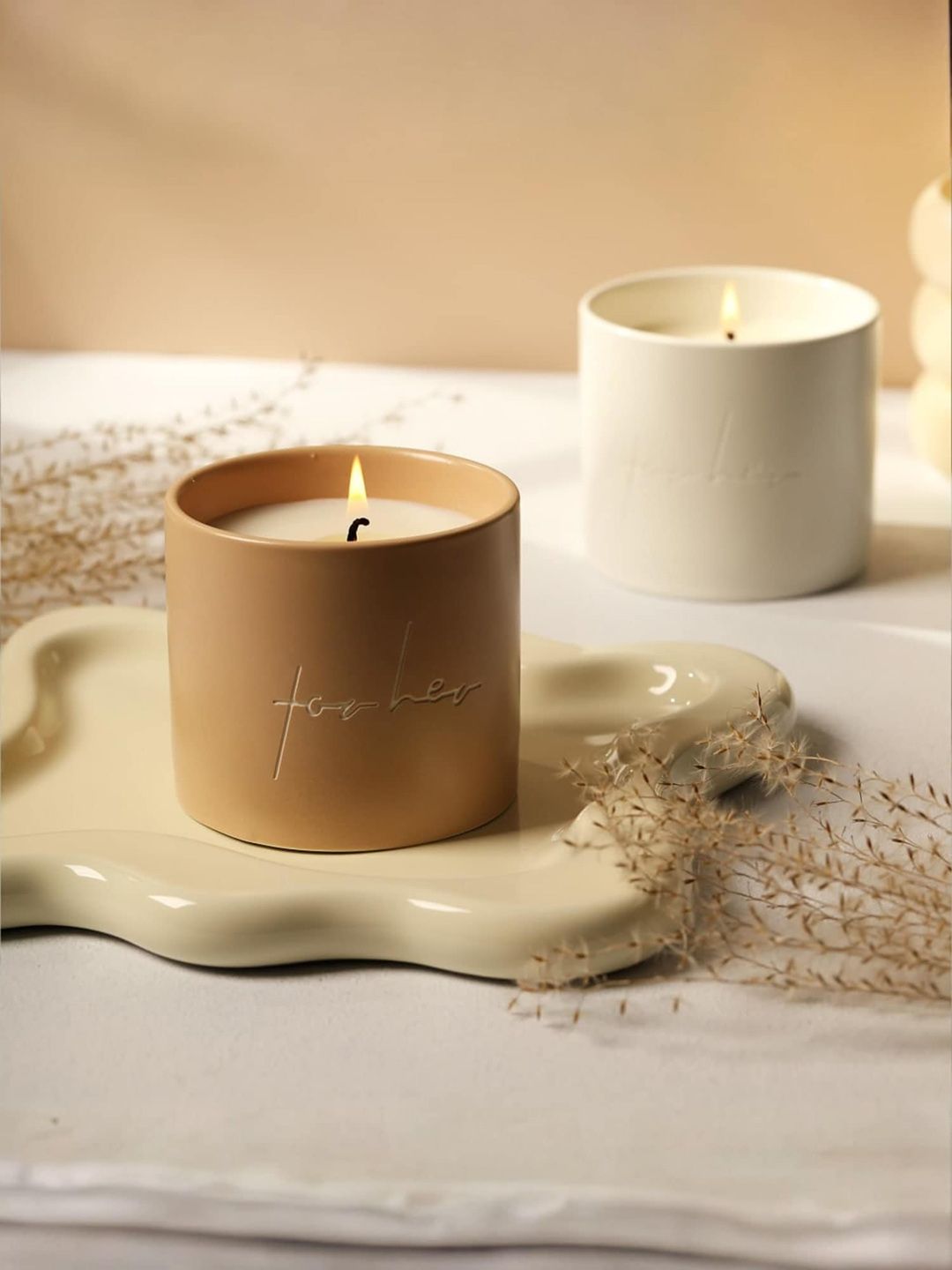 UMAI Cream-Coloured 50 Hours Scented Candle with Jar-picture-15