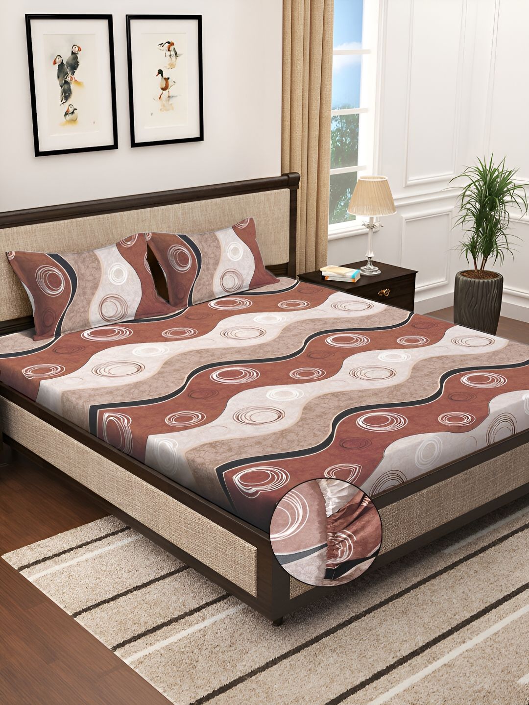 KLOTTHE Brown Geometric Printed 300TC Fitted Double King Bedsheet With 2 Pillow Covers-image-44