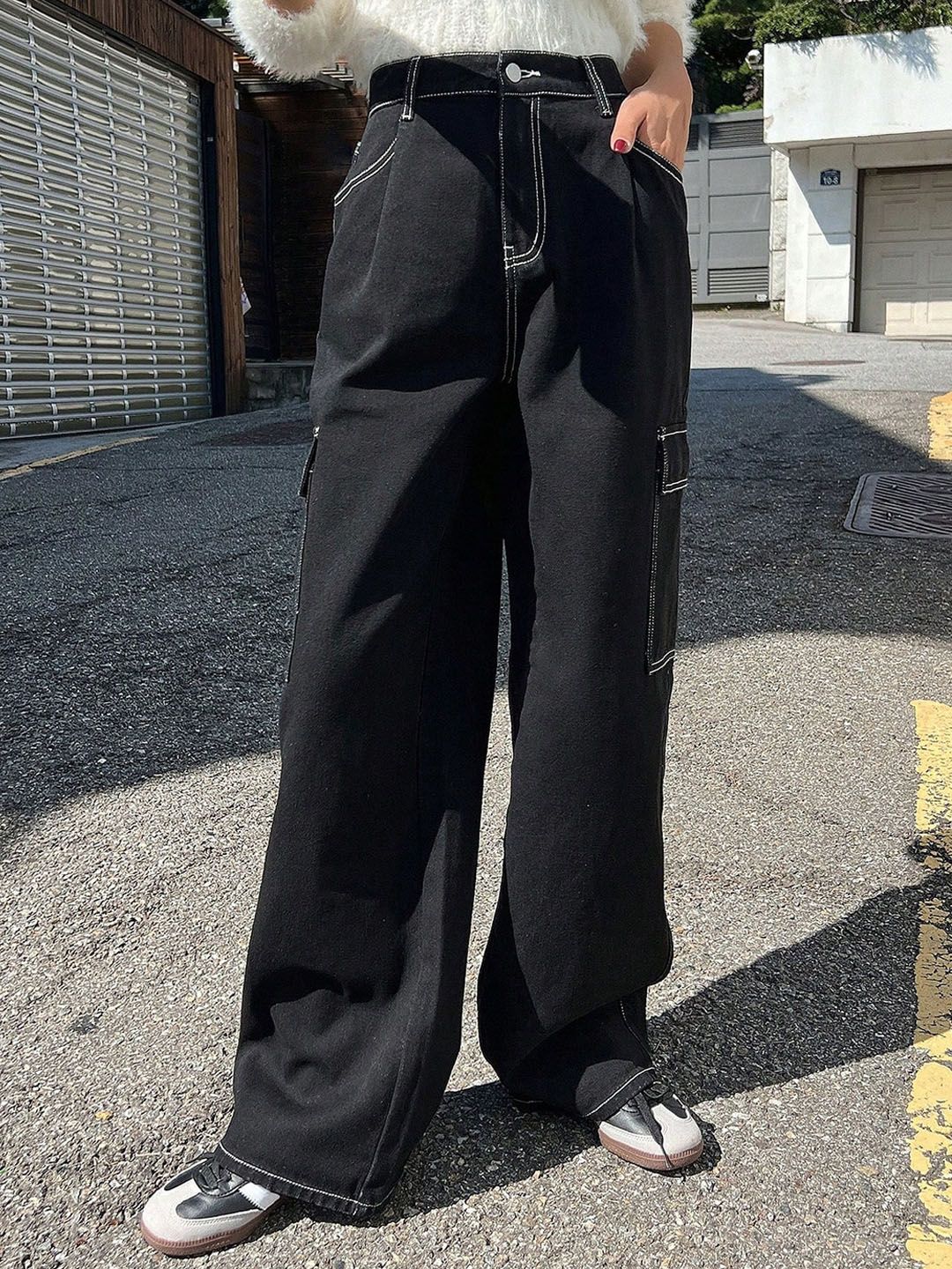 Stylecast X Kotty Black Women Jean Straight Fit High-Rise Clean Look Stretchable Jeans-picture-27