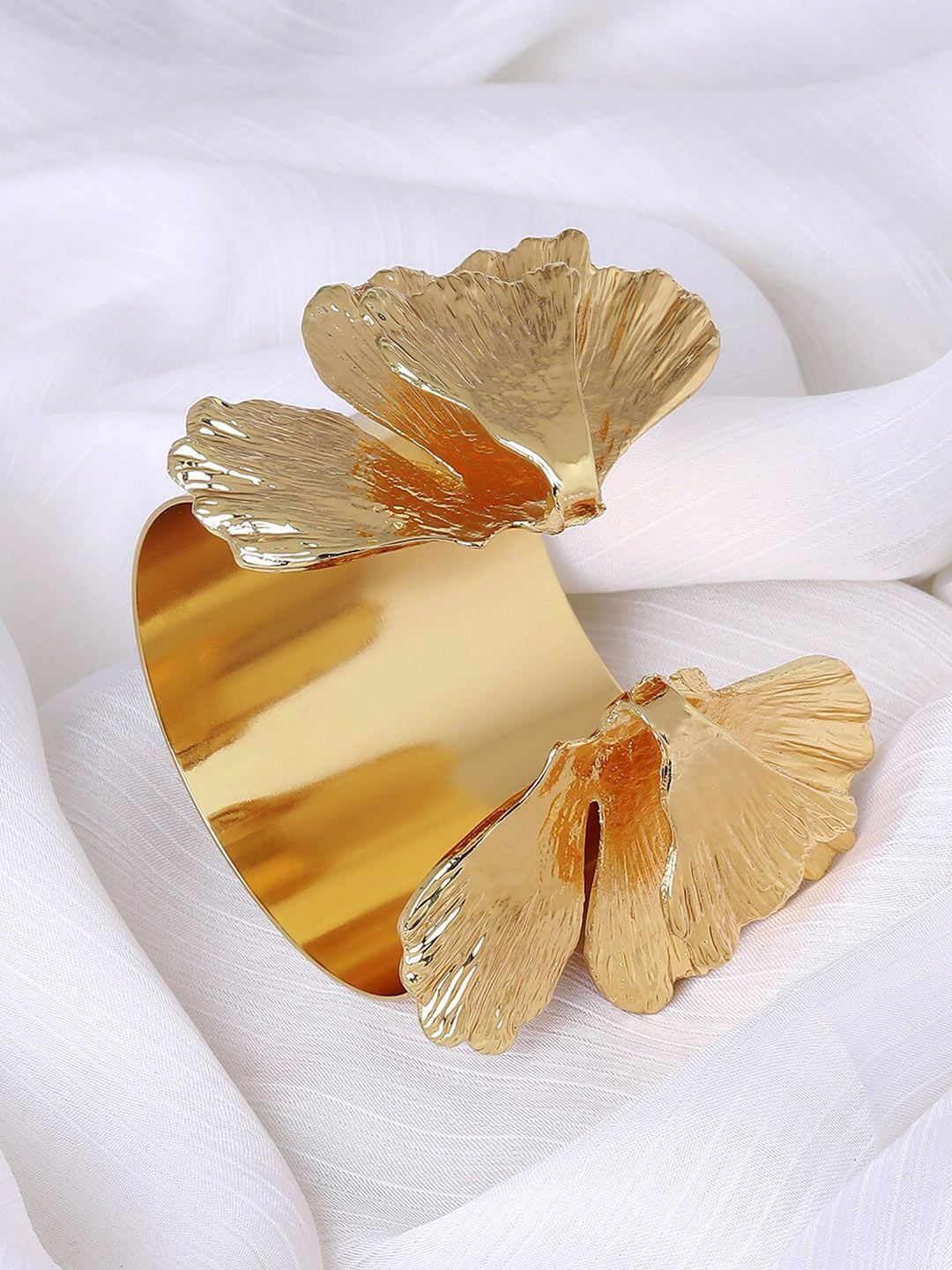 JOKER & WITCH Gold-Plated Cuff Bracelet-picture-10