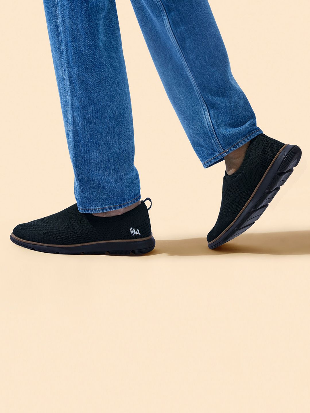 NEEMANS Men Woven Design Slip-On Sneakers-picture-32