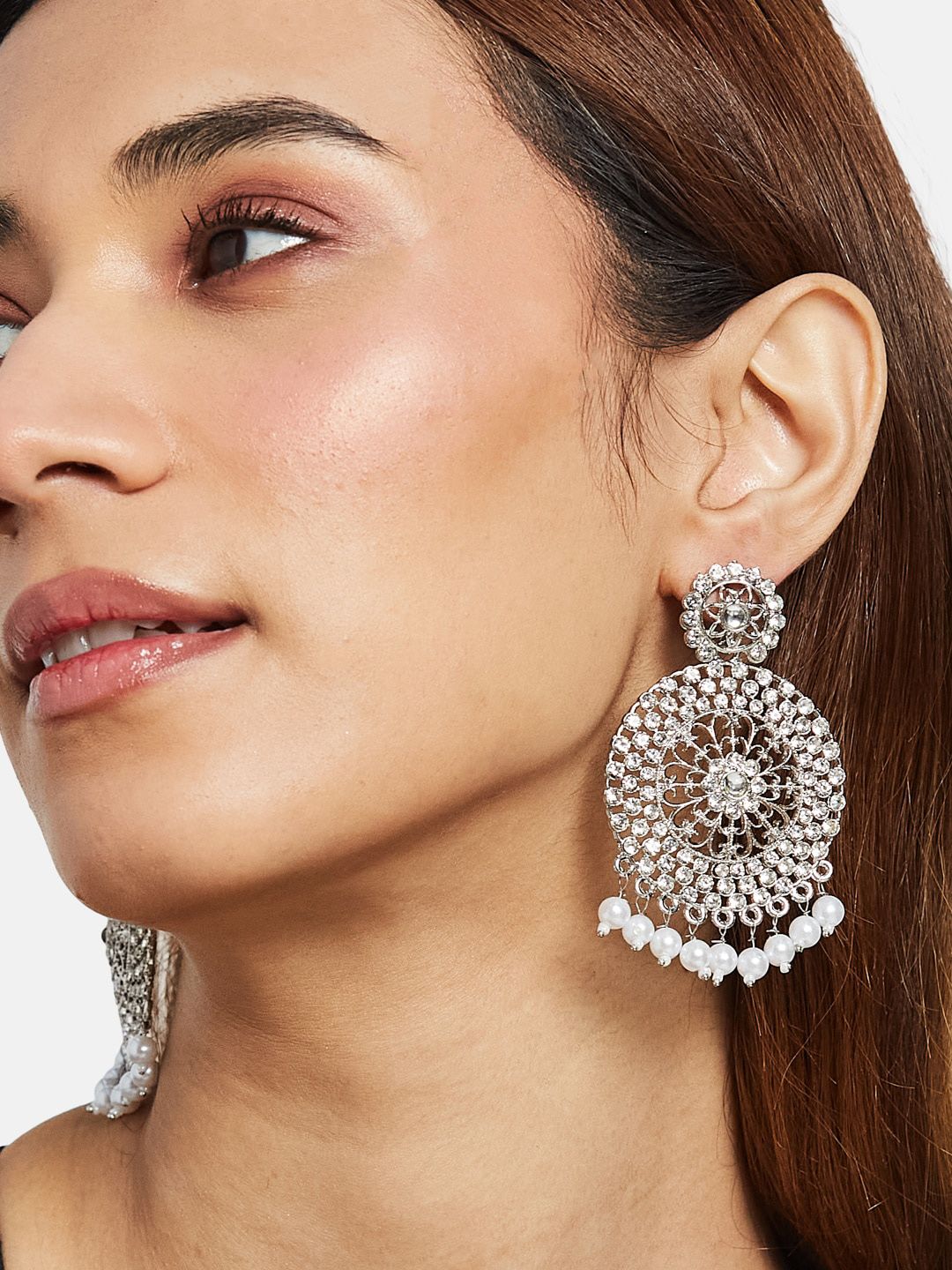 ATIBELLE Contemporary Drop Earrings