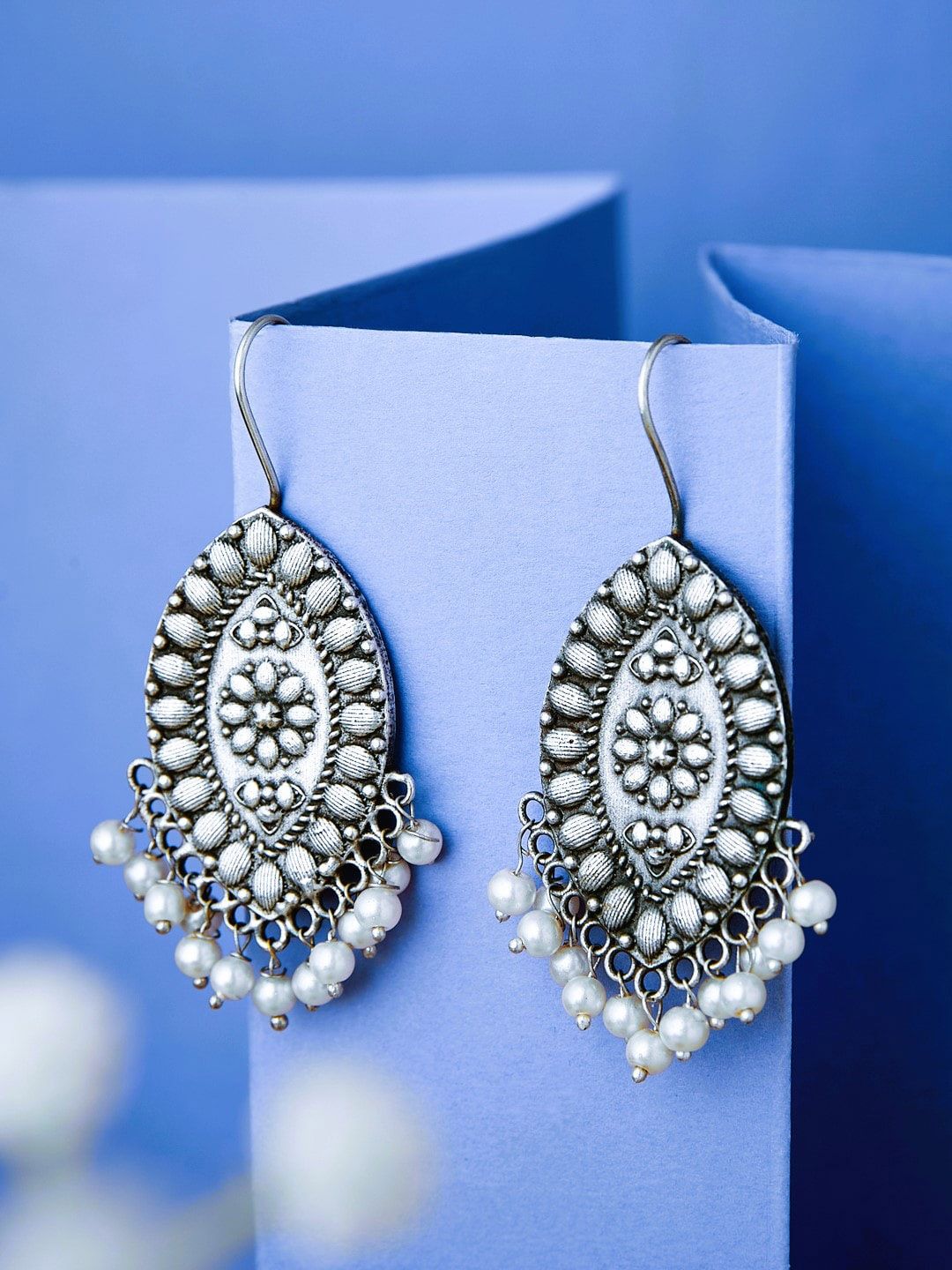 ATIBELLE Contemporary Studs Earrings