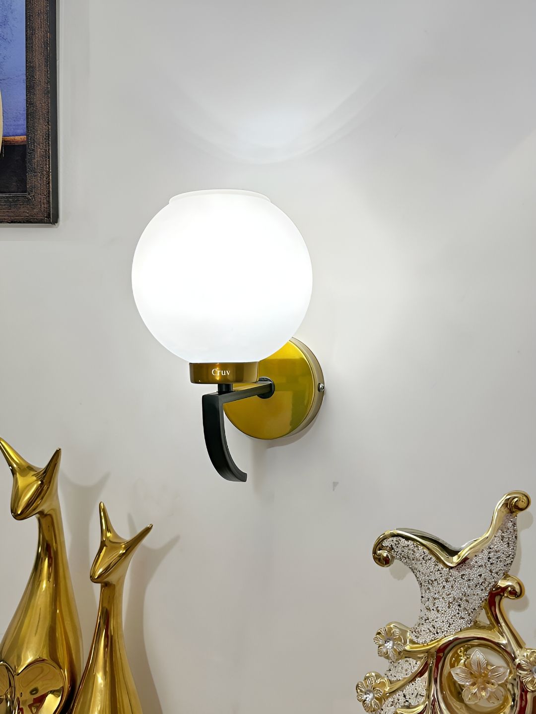 Cruv White Metal Wall Lamp-picture-14