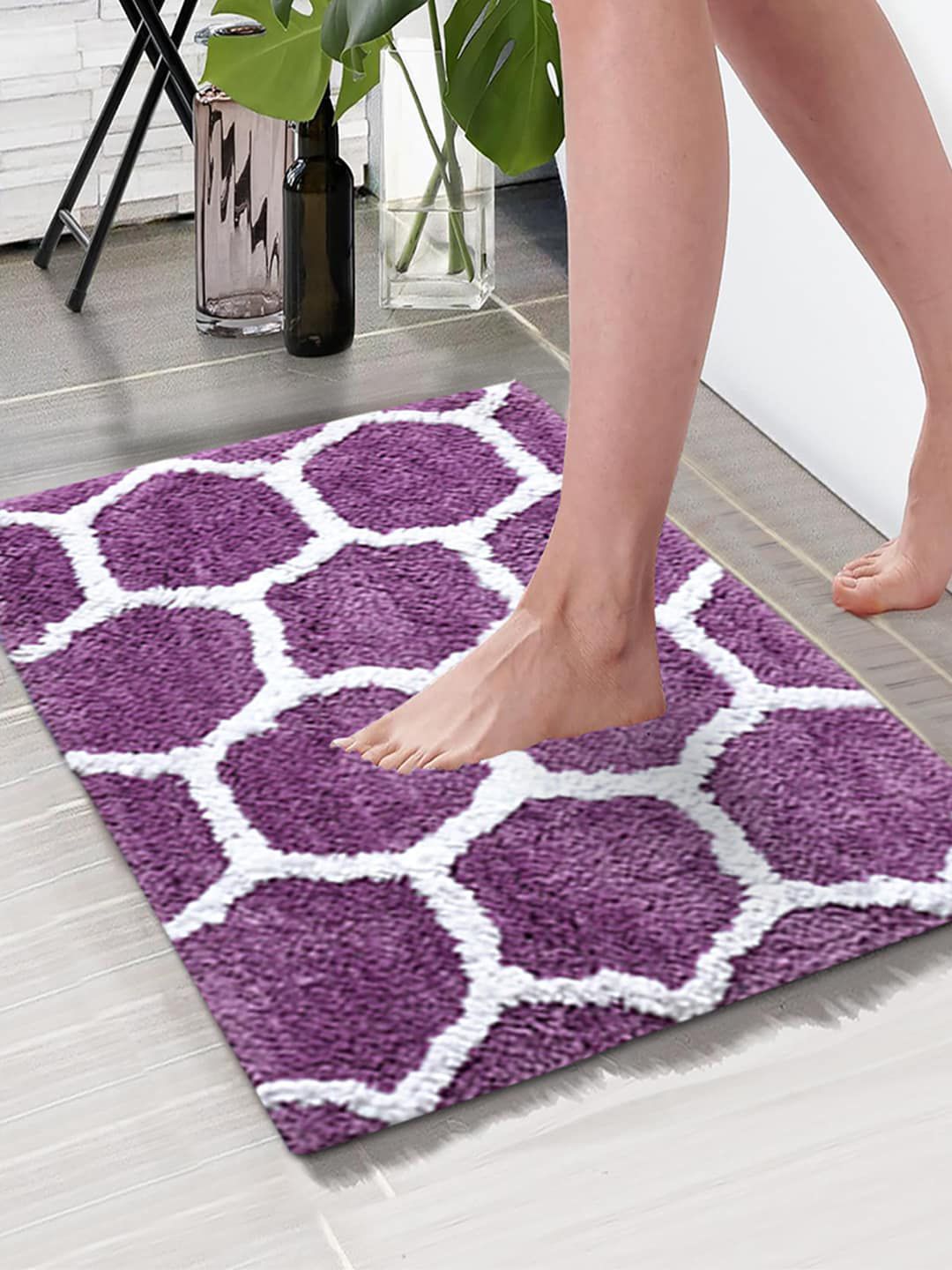 Aura Purple & White Printed Rectangular 1850 GSM Microfiber Bath Rug-image-15