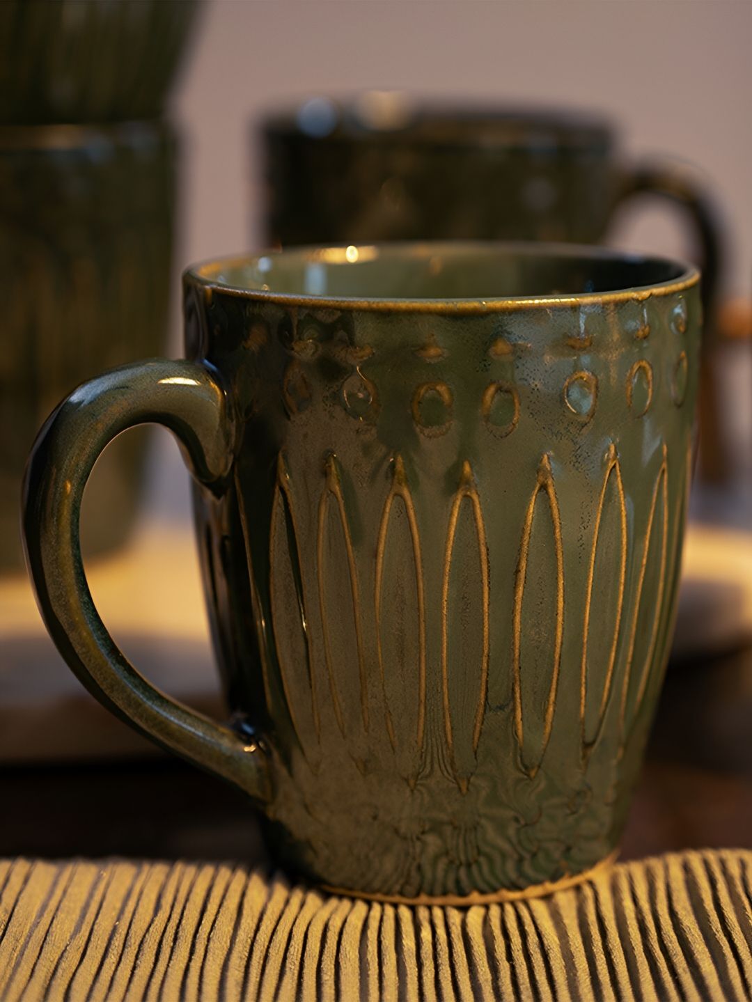 ARAVALII 2 Pieces Textured Glossy Ceramic Mugs-image-4