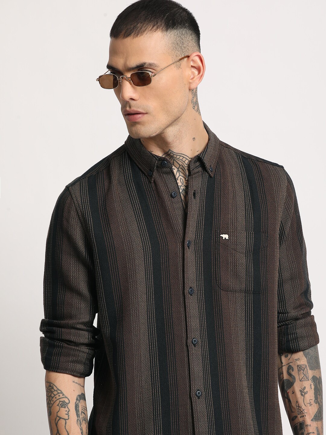 THE BEAR HOUSE Striped Slim Fit Button-Down Collar Casual Shirt