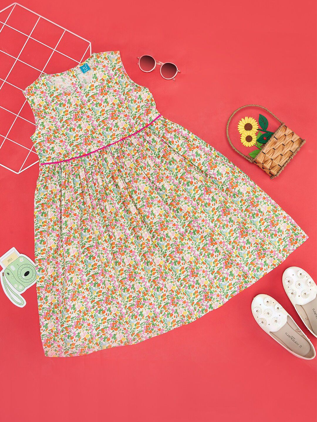 YU by Pantaloons Girls Floral Printed Pure Cotton Fit & Flare Dress-picture-15