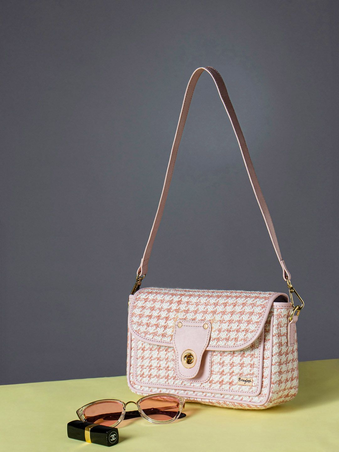 Berrylush Self Design Structured Handheld Bag-picture-32