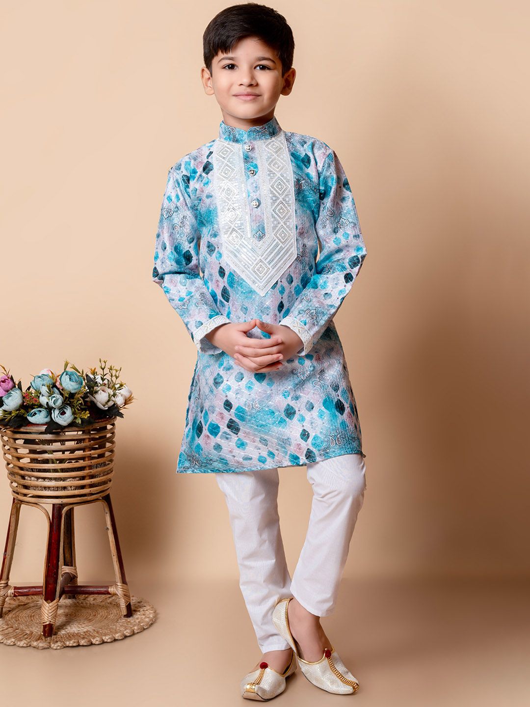 BAESD Boys Ethnic Motifs Printed Regular Sequinned Dupion Silk Kurta with Pyjamas-picture-25