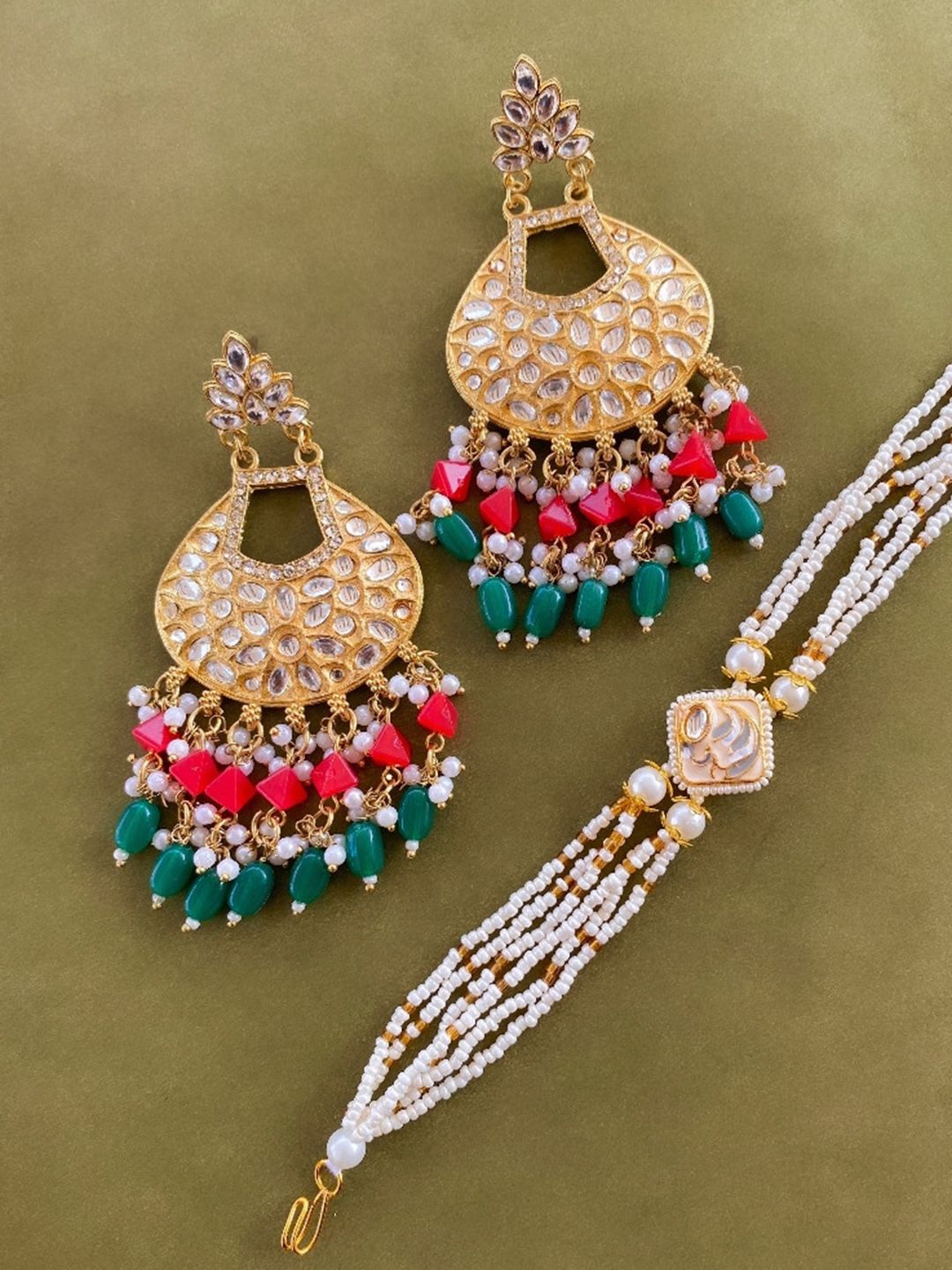 ATIBELLE Gold-Plated Kundan Stone-Studded & Beaded Jewellery Set