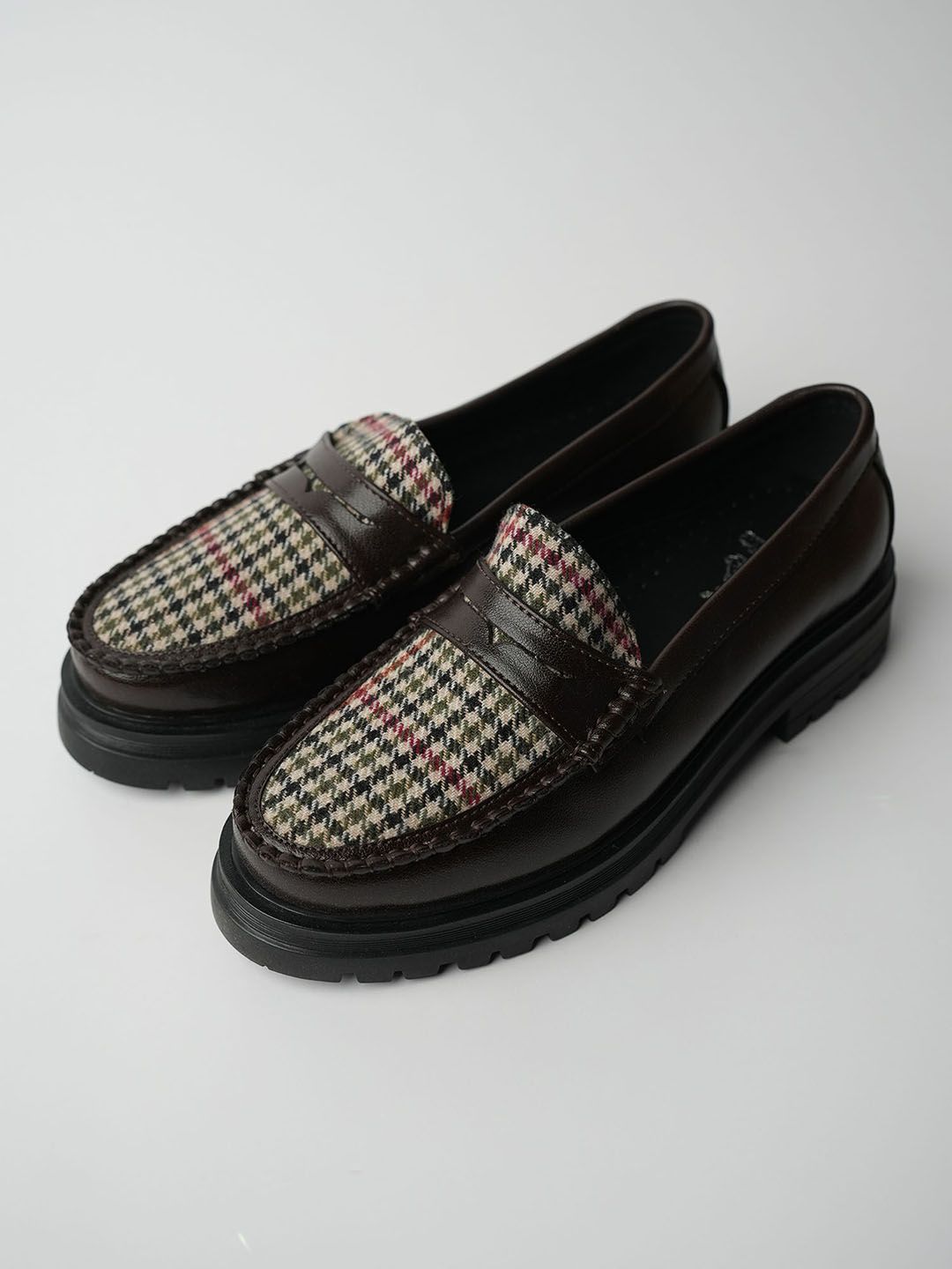 Theater Apparel Printed Penny Loafers-picture-47