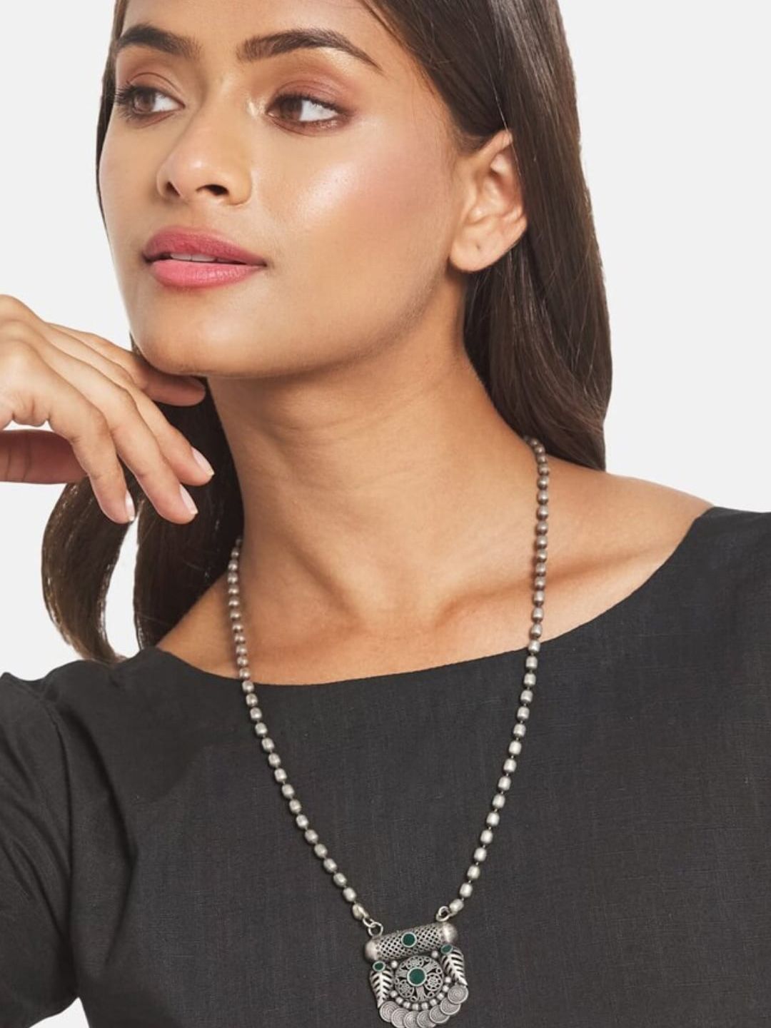 ATIBELLE Silver-Plated Stones Studded & Beaded Bangle & Necklace Jewellery Set